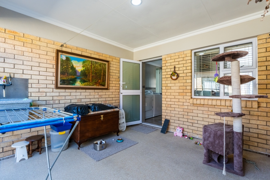 3 Bedroom Property for Sale in Monte Christo Western Cape